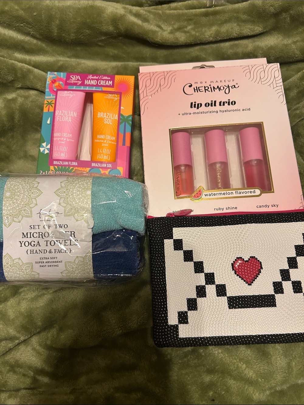 Bundle LotionCherimoya Lip Oil Trio ,yoga towels and makeup bag